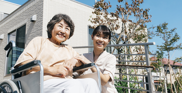 健康であることは幸せな生活の道しるべ。総合的な医療活動でその役割を担いつづけます。