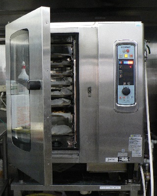 大量調理用のスチームコンベクション